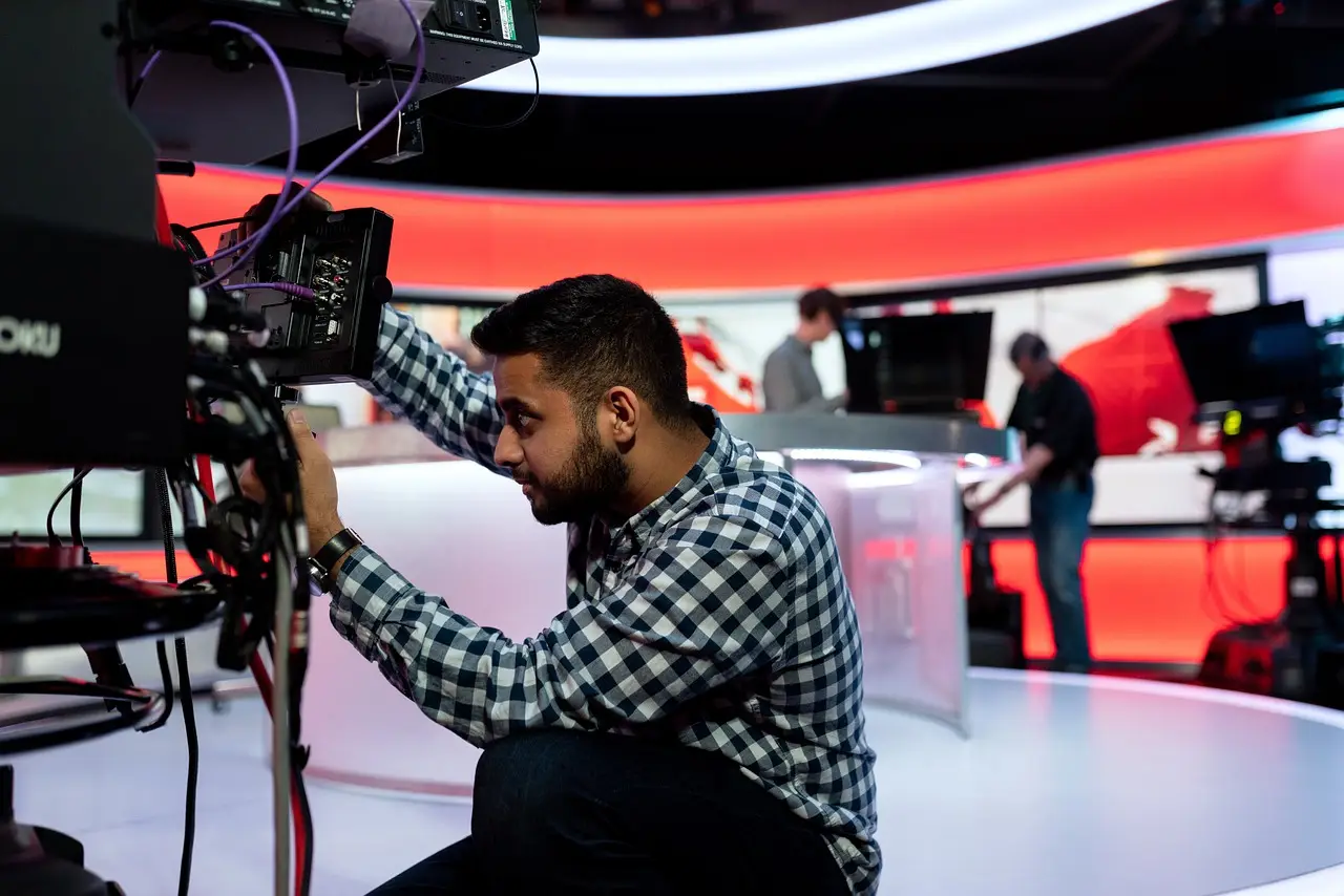 Comcast Advertising Reveals Insights Amid Record-Breaking Midterm Political Ad Spend